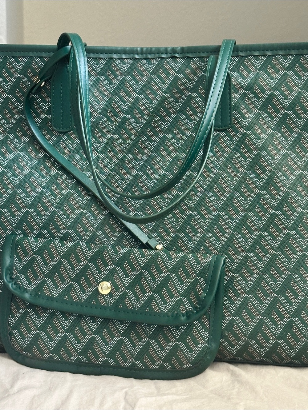 Emerald Patterned Tote with Detachable Pouch